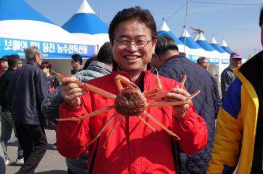 [6·3 지방선거] 이철우, "동해안 대전환 선언"…해양수산·북극항로·에너지·관광 아우른 10대 전략공약 발표