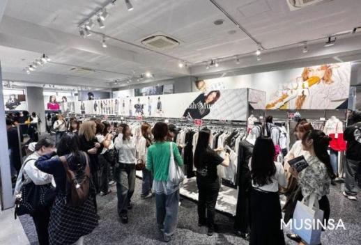 무신사 도쿄 팝업 7만명 방문…K-패션 인기 입증