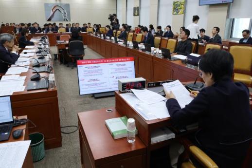 보편적 시청권 강화 방송법 개정안, 여당 주도로 과방소위 통과