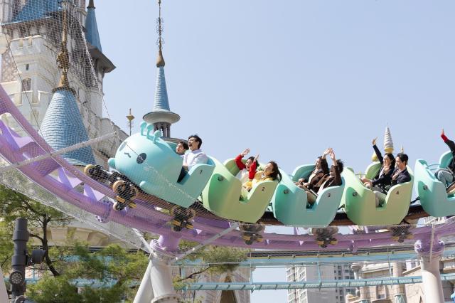 Lotte World Adventure’s Maple Island Zone Stone Express. [Photo=Lotte World]