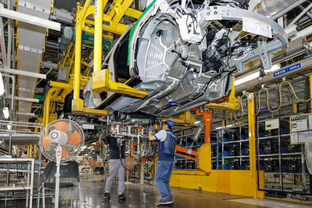 VAC vertical adjustment carrier- 높낮이 조절 가능한 스키드 및 샤시 행거 시스템 1