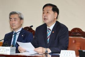 Finance Minister Koo Says Rate, FX Volatility Persists but Banks Have Ample Buffers