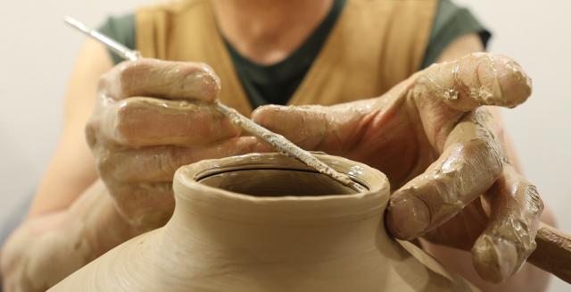 Master craftsman Kwon Tae-young shapes ceramics at the Icheon Ceramic Festival held in Sindun-myeon Icheon April 29 2026 AJP Han Jun-gu