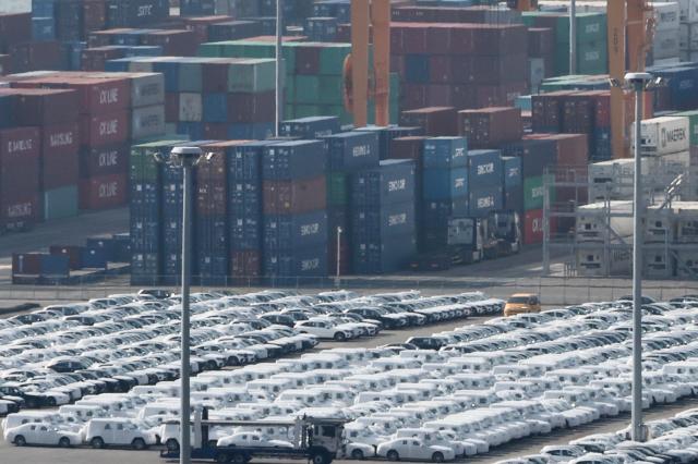 South Koreas exports top $80 billion for second straight month