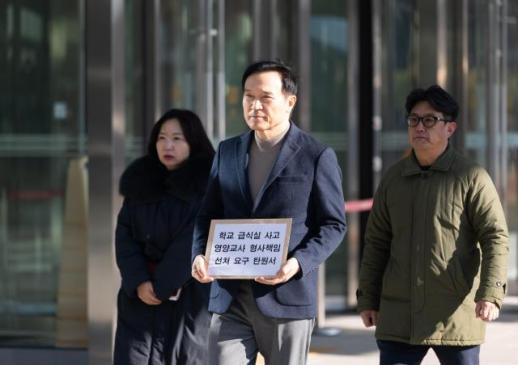 [6·3 지방선거] 임태희 경기도교육감 예비후보, 교권보호·복도난방 공약..."학교 현장 불편 줄이겠다"