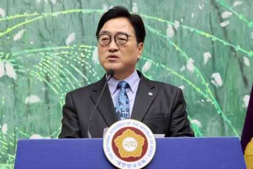 [사설] 개헌은 언제 하느냐보다 어떻게 하느냐가 중요하다