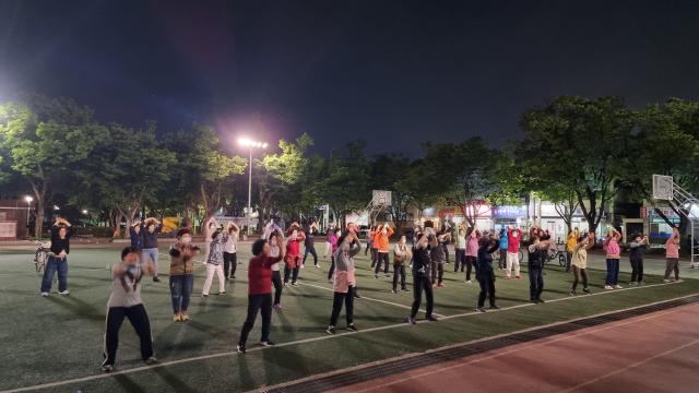 생활체육광장 확대 운영 사진동구청