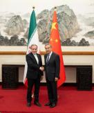 China-Iran Foreign Ministers Discuss Talks, Hint Hormuz Strait Could Reopen Soon
