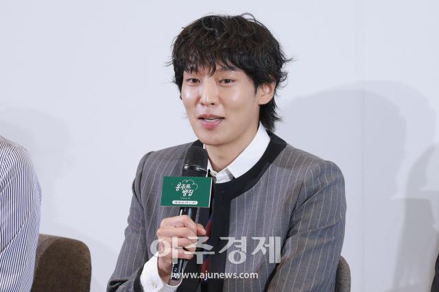 [포토] 인사말 하는 이기택 (봉주르빵집 제작발표회)