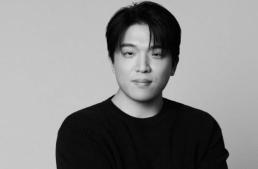 안성재, 와인 바꿔치기 사과하자마자 유튜브 업로드…누리꾼 비판