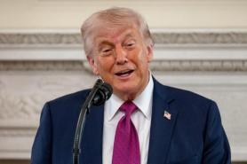 Trump Claims U.S. Holds Negotiation Advantage Over Iran Amid Hormuz Tensions