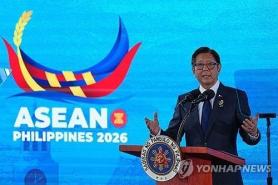 Giá dầu tăng mạnh vì chiến sự Trung Đông, lãnh đạo ASEAN tăng cường hợp tác an ninh năng lượng