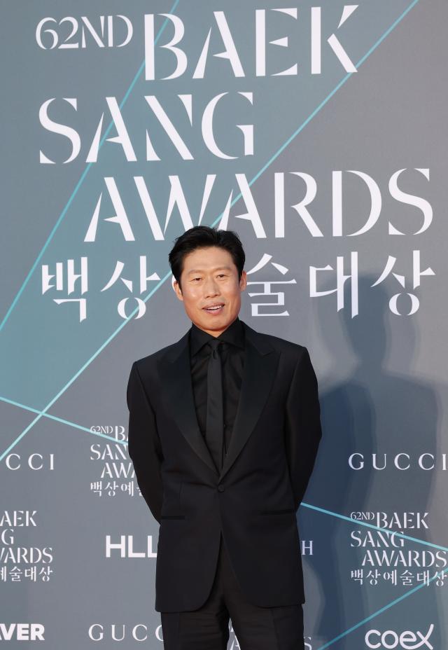 The Kings Warden dominates 62nd Baeksang Arts Awards with grand prize win