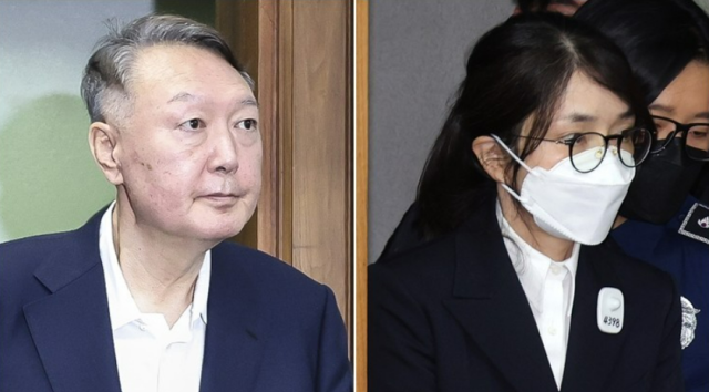 법정에 들어서는 윤석열 전 대통령·김건희 여사 사진공동취재단