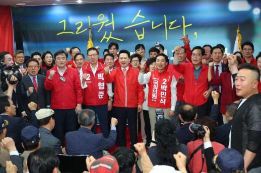 박민식·한동훈, 부산서 동시 개소식...하정우까지 신경전 치열