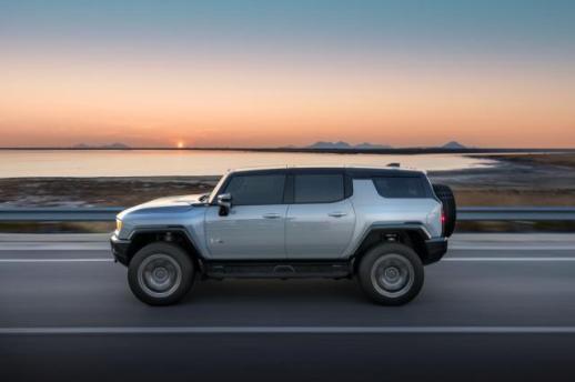 슈퍼크루즈 OK…대형 오프로드 허머 EV SUV 국내 상륙