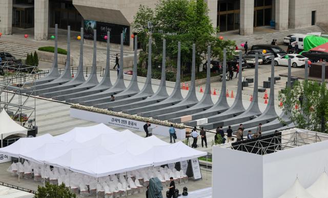The “Garden of Gratitude” and a rifle salute sculpture honoring allied nations that participated in the 1950-53 Korean War are seen at Gwanghwamun Square in Seoul on May 11 2026 The opening ceremony for the memorial garden is scheduled for May 12 AJP Yoo Na-hyun


