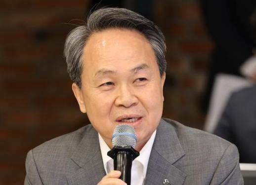 [기원상의 금융기업가정신=진옥동 신한금융지주회장]  관리의 신한에서 AI 시대 판단 금융의 시험대로