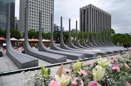 경찰, 문재인·정은경 코로나19 백신 관리 부실 고발 각하 
