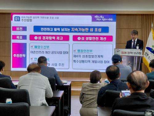 사진박재천 기자