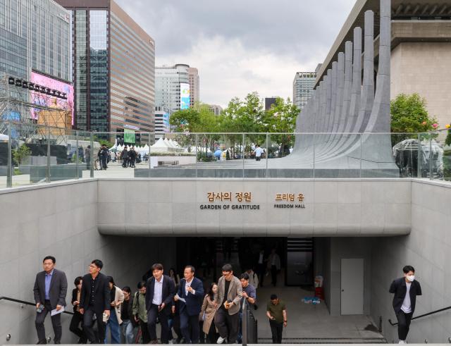 A press tour is underway at the Garden of Gratitude a memorial space created to honor allied nations that participated in the 1950-53 Korean War at Gwanghwamun Square in Seoul on May 11 one day before its official opening ceremony AJP Yoo Na-hyun
