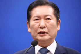 Jung Cheong-rae Calls for Public Judgment on People Power Party Ahead of Local Elections
