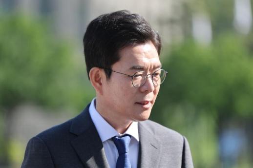 [6·3 지방선거] 鄭 "무소득 1주택 재산세 한시감면"…폭행 거짓해명 의혹엔 침묵