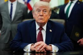 U.S. appeals court revives Trump tariff, renewing uncertainty for Korean Inc.