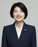 Rep. Han Ji-a Calls for Institutional Support to Boost K-Bios Global Competitiveness