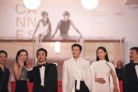Korean Film Gunch Receives Standing Ovation at Cannes, Tops Domestic Box Office Pre-Sales