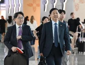 Deputy Prime Minister Koo Yoon-cheol Promotes South Korean Economy in Europe