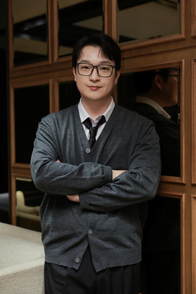 교생실습 김민하 감독 사진스튜디오 산타클로스엔터테인먼트