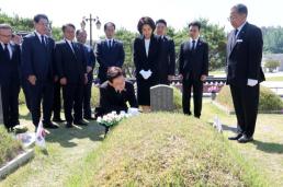 李대통령, 삼성 노조에 경고…노동권만큼 기업경영권 존중돼야