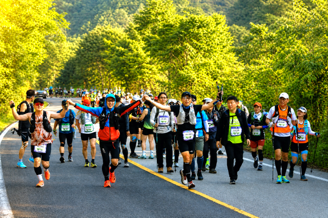 지난 16일 강원 인제군에서 열린 ‘2026 옥스팜 트레일워커’사진인제군