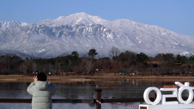 从免税店购物到山岳徒步 韩国自然体验游持续升温