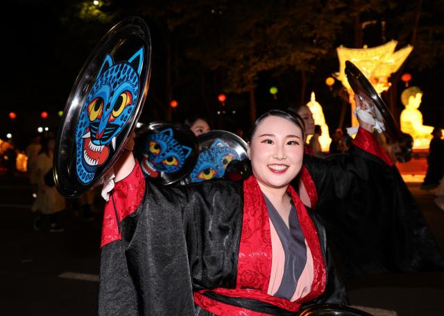 Participants take part in the Yeondeunghoe lantern parade near Bosingak in Seoul’s Jongno District on May 16 2026 ahead of Buddhas Birthday AJP Yoo Na-hyun

