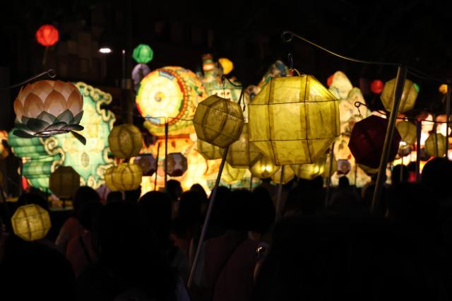 Participants take part in the Yeondeunghoe lantern parade near Bosingak in Seoul’s Jongno District on May 16 2026 ahead of Buddhas Birthday AJP Yoo Na-hyun