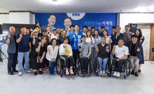 [6·3 지방선거] 정명근 화성시장 후보, 체육인 간담회…"스포츠 도시 경쟁력 높일 것"