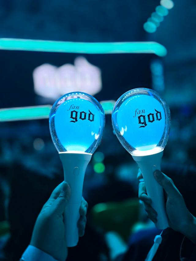 사진기수정 기자