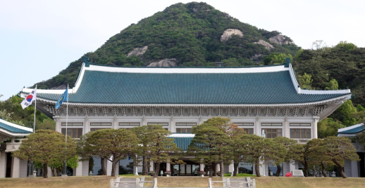 靑, 삼성 협상 결렬에 매우 유감…노사 합의 최선 다해달라