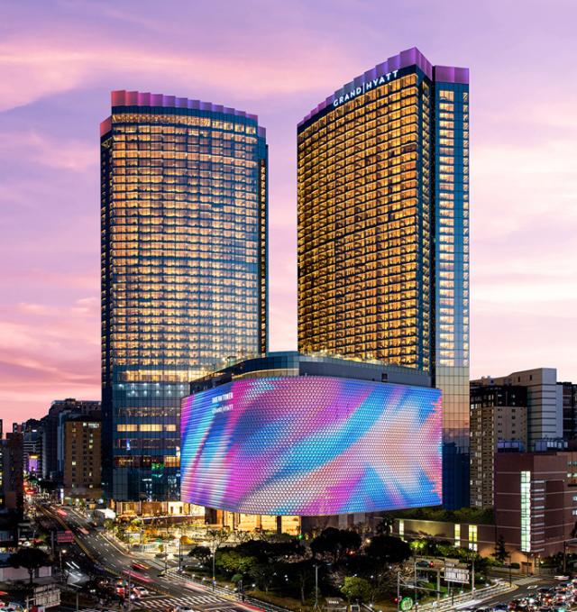 Jeju casino operator Lotte Tourism gains buy reinforcement from Hana Securities 