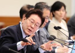 한일, 외교·국방 2+2 협의... 차관급으로 격상해 첫 회의