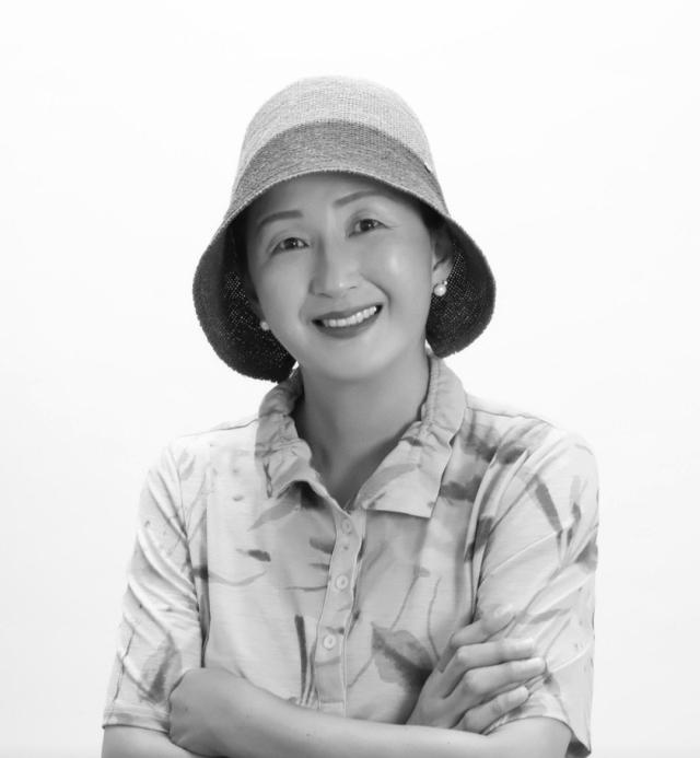 박미경 도예가사진강진군