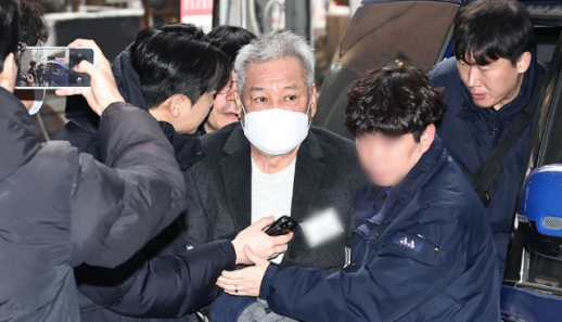 건진법사 전성배 2심 징역 5년…법원 尹·통일교 정교 유착