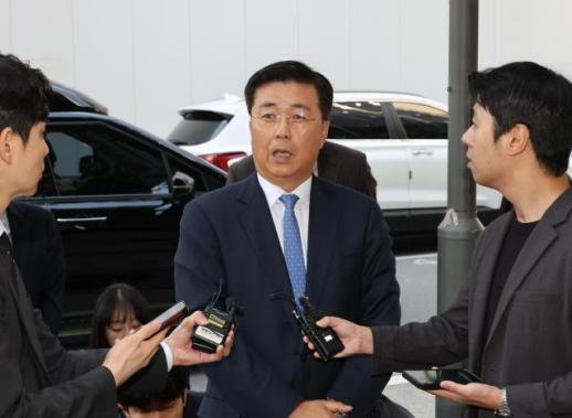 내란 옹호 홍장원 전 차장 특검 출석...조태용 지시 받은적 없어
