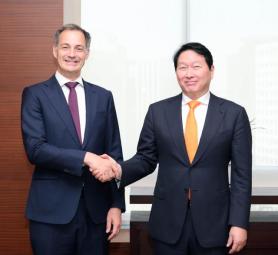 SK Group Chairman Choi Tae-won Meets UNDP President De Croo to Discuss Private Sector Role in Global Development