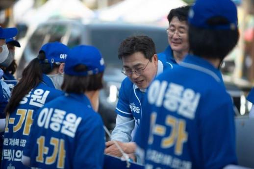 최원용 평택시장 후보, 선거운동원·자원봉사자 향해 감사 메시지...끝까지 함께 뛰겠다