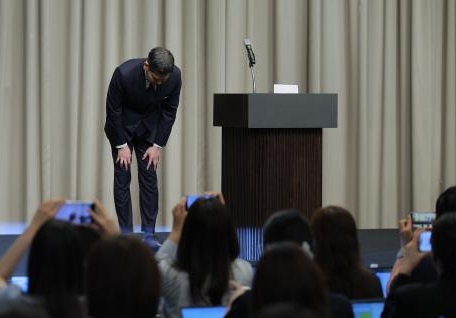 [포토] 정용진 신세계그룹 회장, 스타벅스 대국민 사과