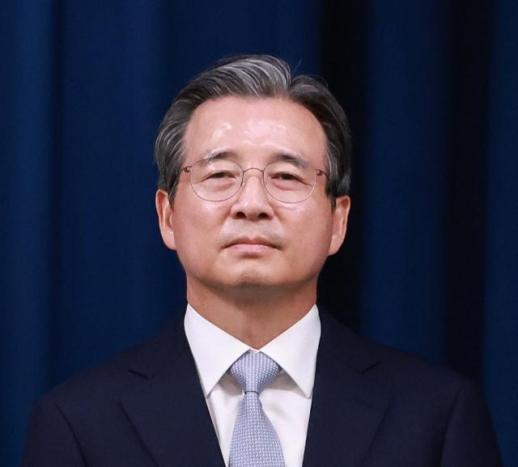 [사설] 성공의 비용이라는 청와대 정책실장의 안이한 현실 도피