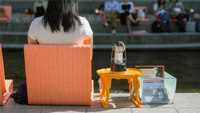 首尔市推出"晨曦黄"系列产品 扩大首尔色应用范围